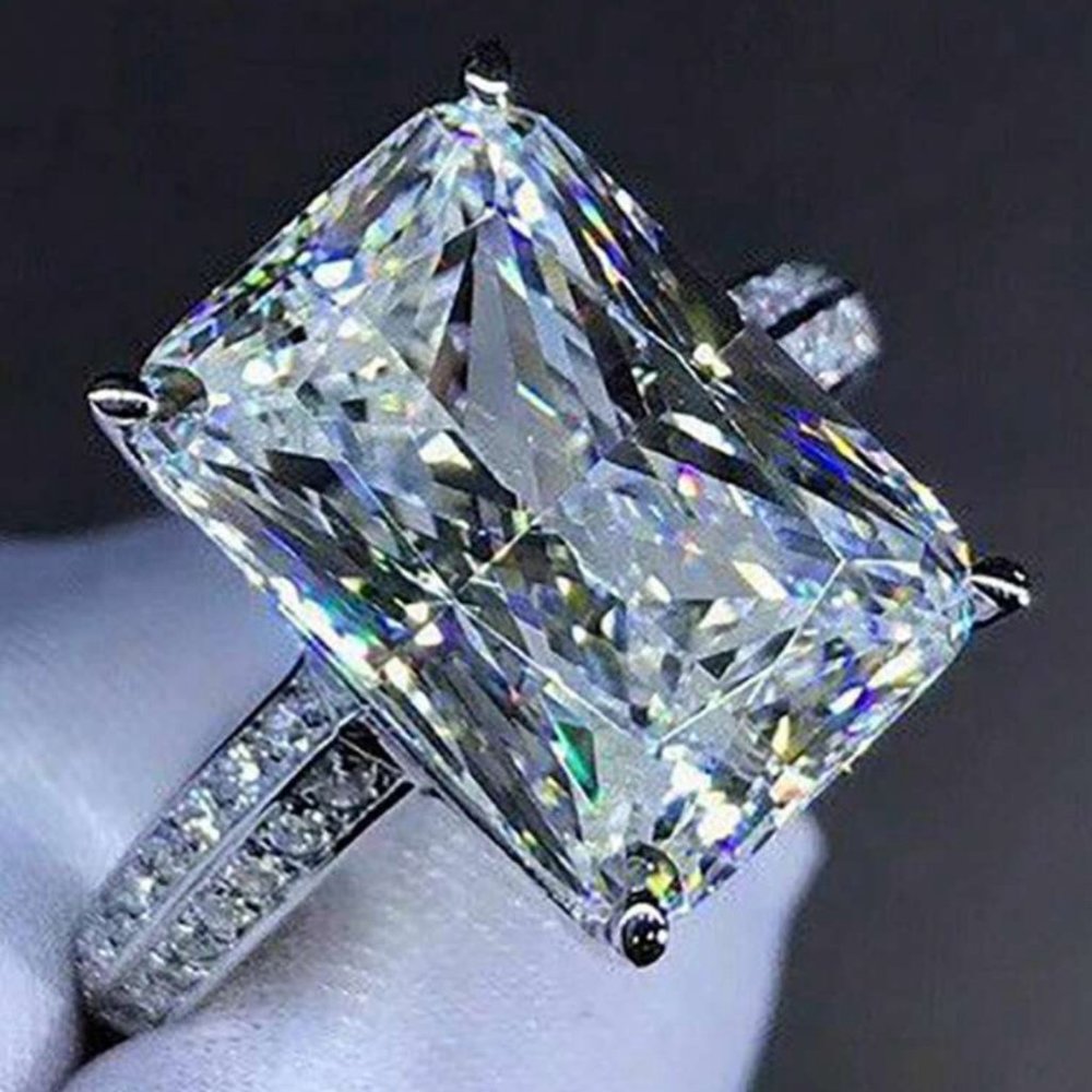 Cubic Zirconia Rhinestones Ring NEW Valentine's Day mob wife fashion Size 8
